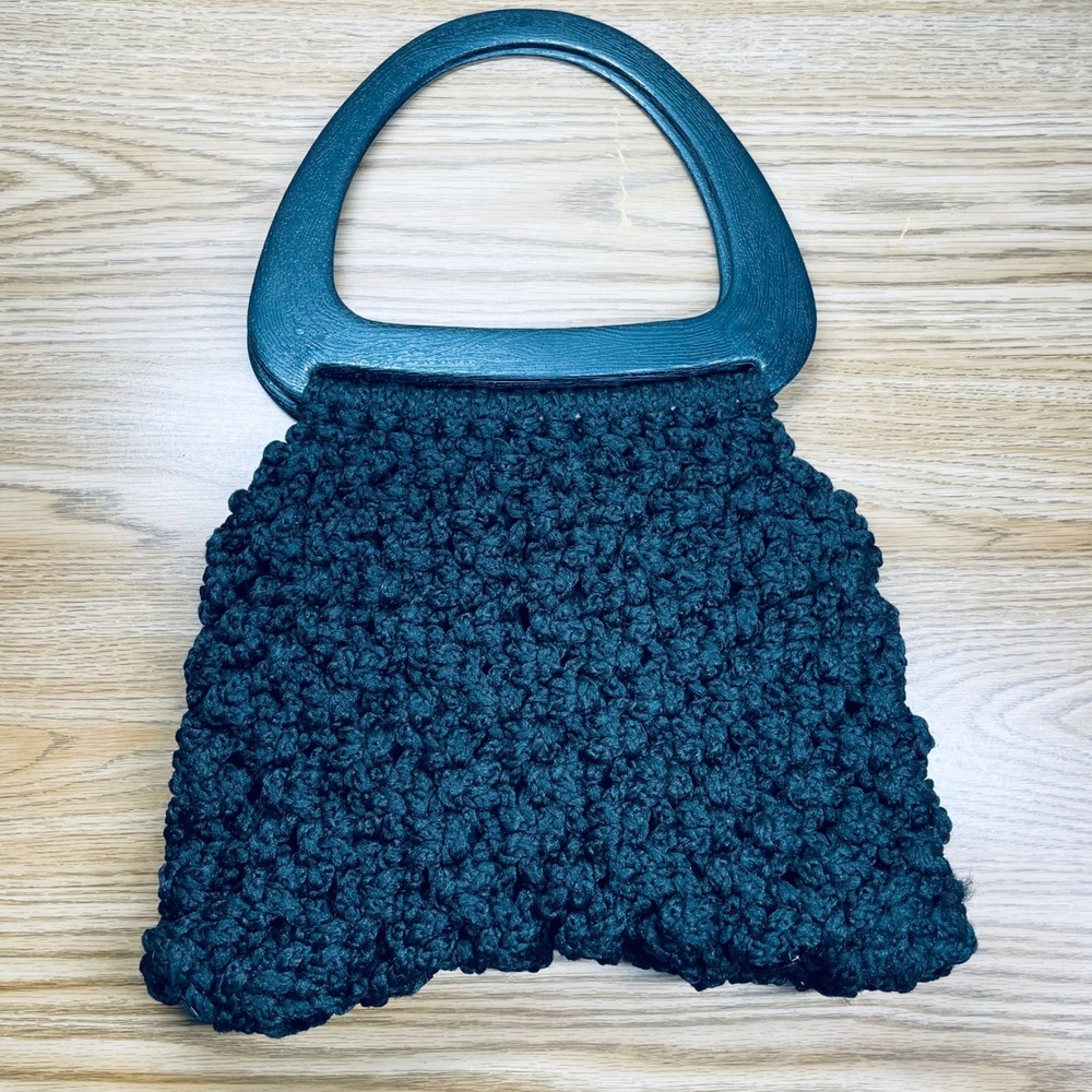 Vintage Handmade Women Crochet Handbag Black‎ Wood Handle Boho Retro Medium Tote